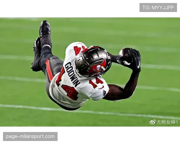 海盗外接手戈德温接近复出 梅菲尔德获武器增援盼重拾状态